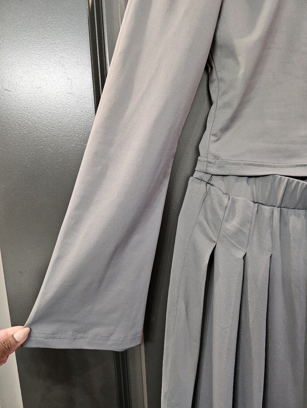 2 Pc Grey Set - Picture 5 of 8
